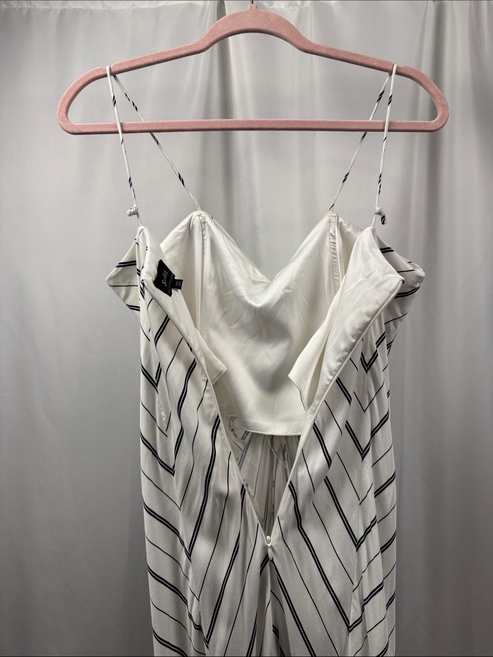 Bardot Ivory & Black Chevron Stripe Ruched Midi Dress Size 8 - Picture 11 of 16